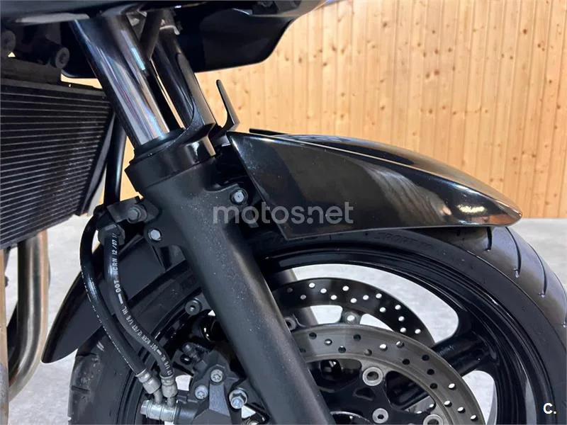 Suzuki Bandit 650S - Vista 32