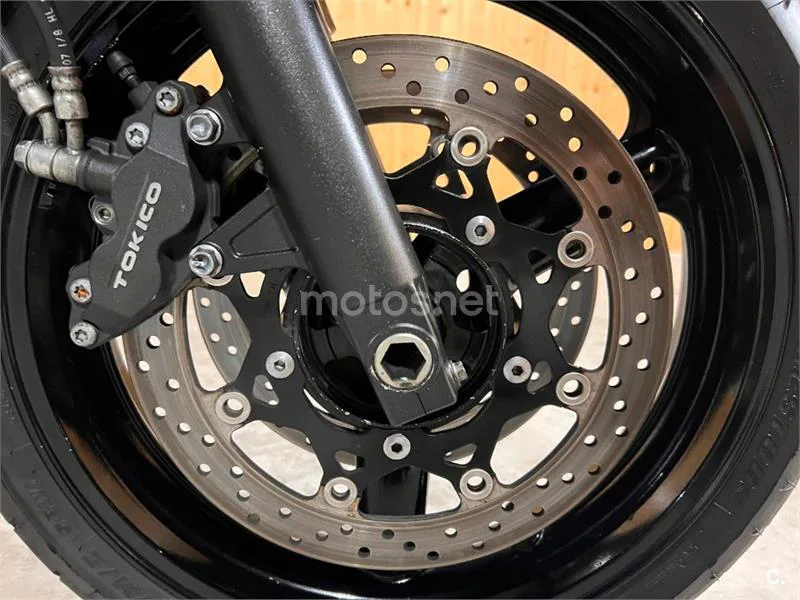 Suzuki Bandit 650S - Vista 33