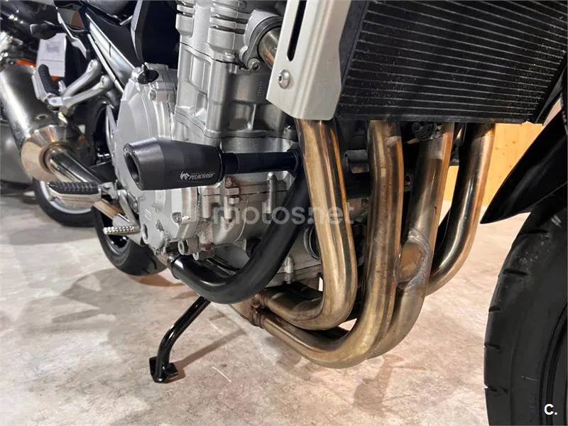 Suzuki Bandit 650S - Vista 36