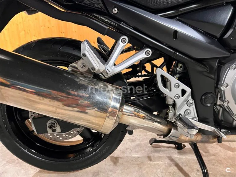 Suzuki Bandit 650S - Vista 56