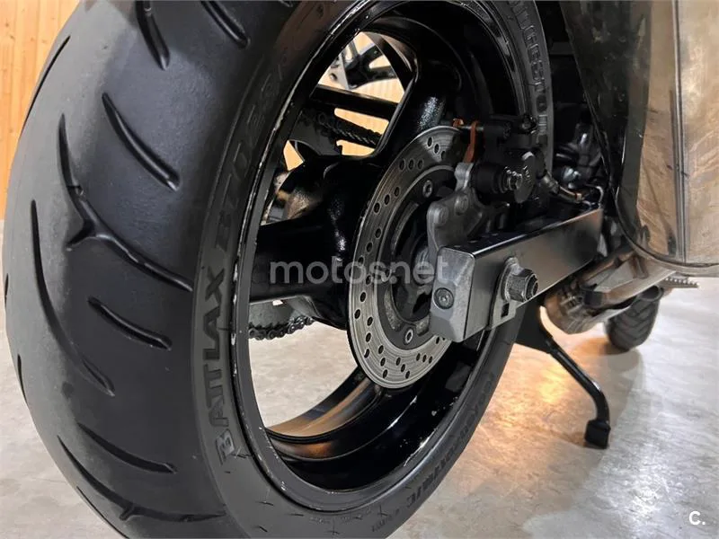 Suzuki Bandit 650S - Vista 60