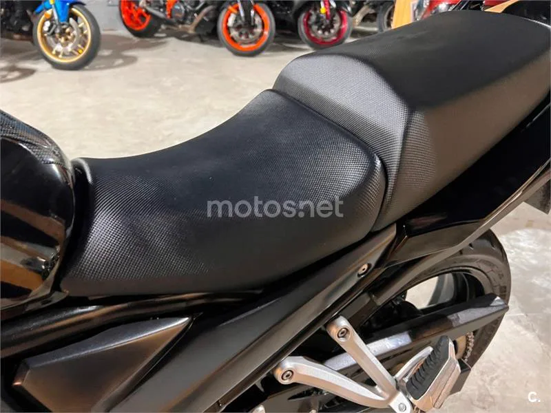 Suzuki Bandit 650S - Vista 64