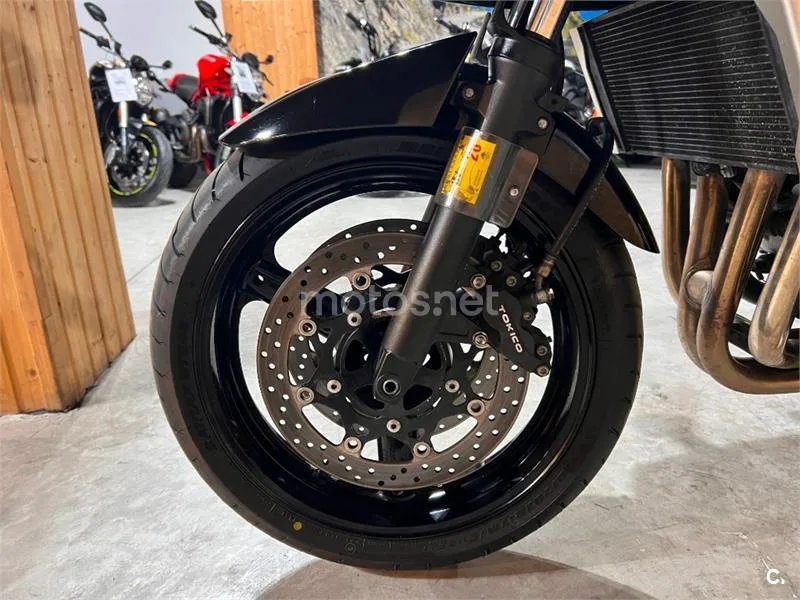 Suzuki Bandit 650S - Vista 85