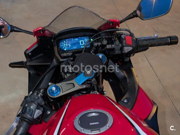 Honda CBR 500 R – Vista 7