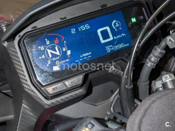 Honda CBR 500 R – Vista 8