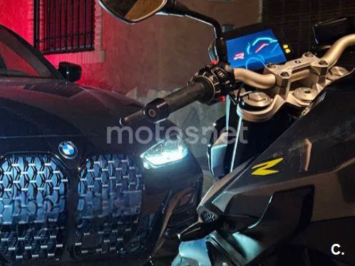 BMW F 900 R - Vista 8