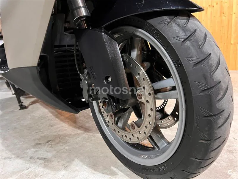 BMW C 650 GT - Vista 40