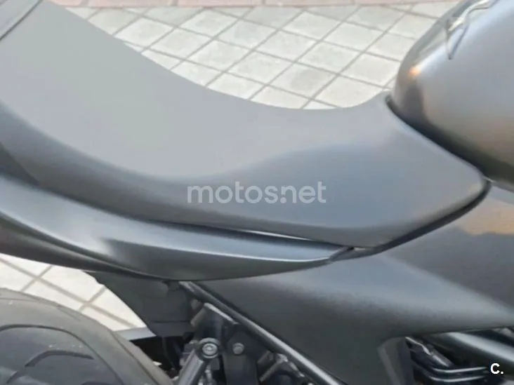 Suzuki SV650 - Vista 3