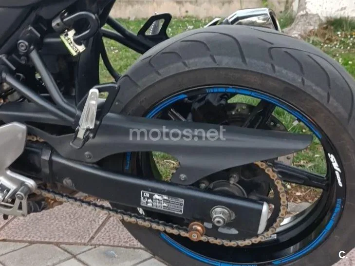 Suzuki SV650 - Vista 5