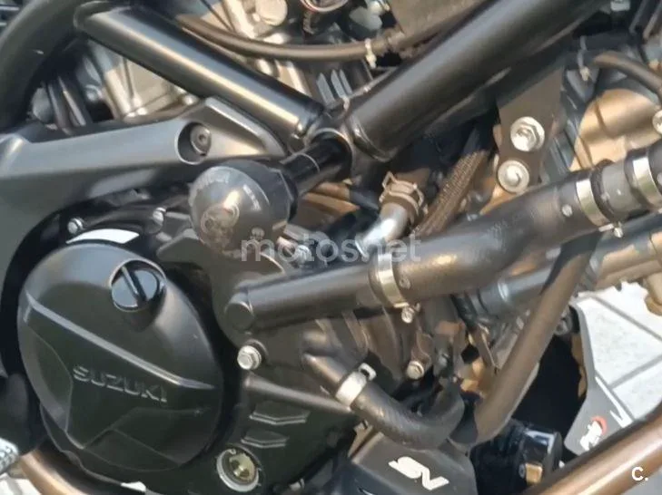 Suzuki SV650 - Vista 6