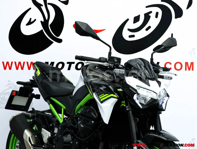 Kawasaki Z900 – Vista 4