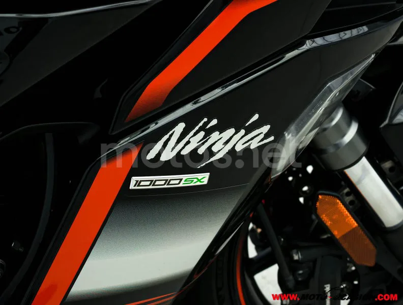 Kawasaki Ninja 1000 SX – Vista 9