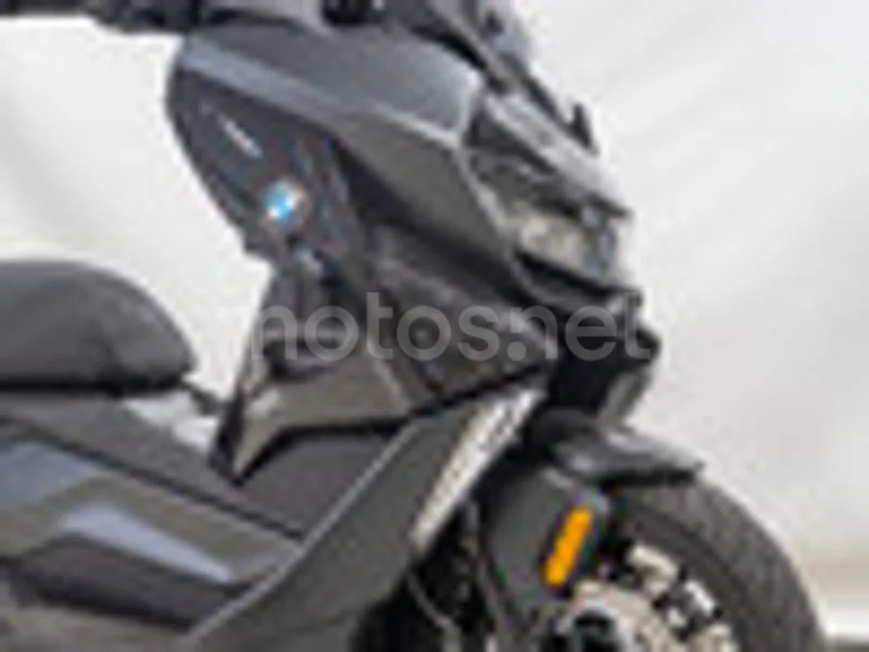BMW C 400 GT - Vista 11