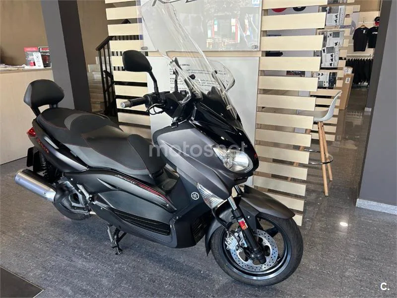 Yamaha XMAX 125 - Vista 5