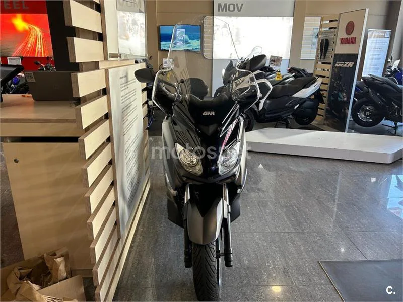 Yamaha XMAX 125 - Vista 7