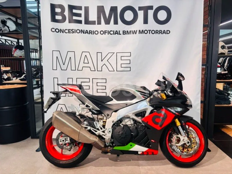 Aprilia RSV4 - Vista 5
