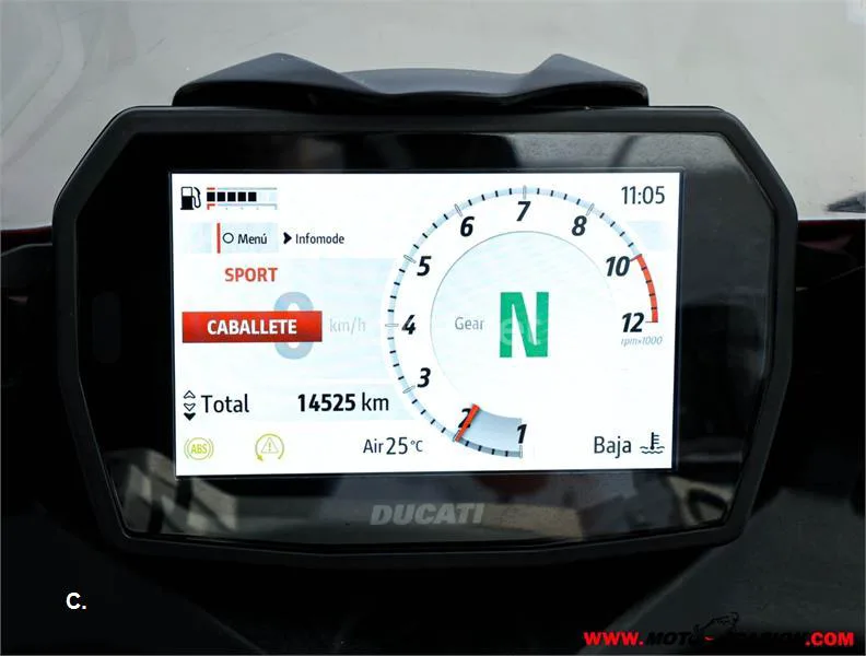 Ducati Panigale V2 - Vista 6