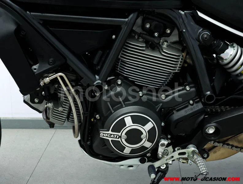 Ducati Scrambler - Vista 13