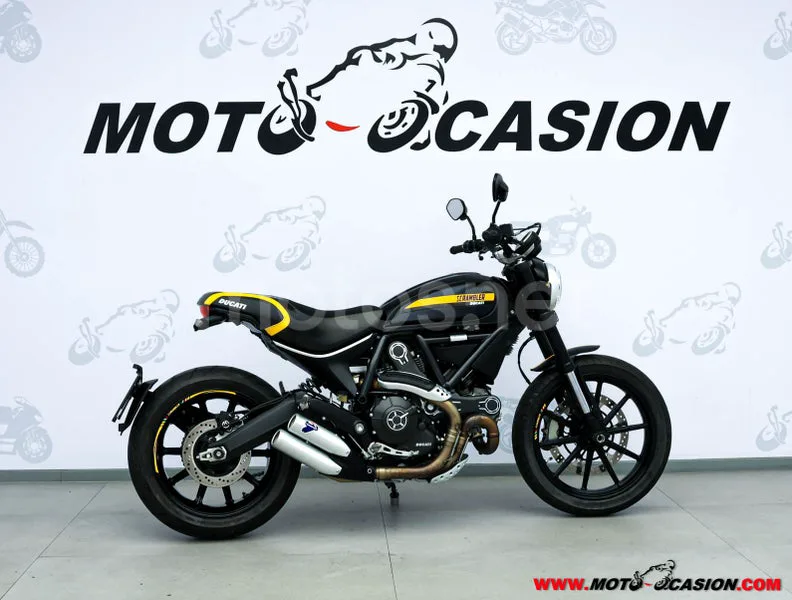 Ducati Scrambler - Vista 3