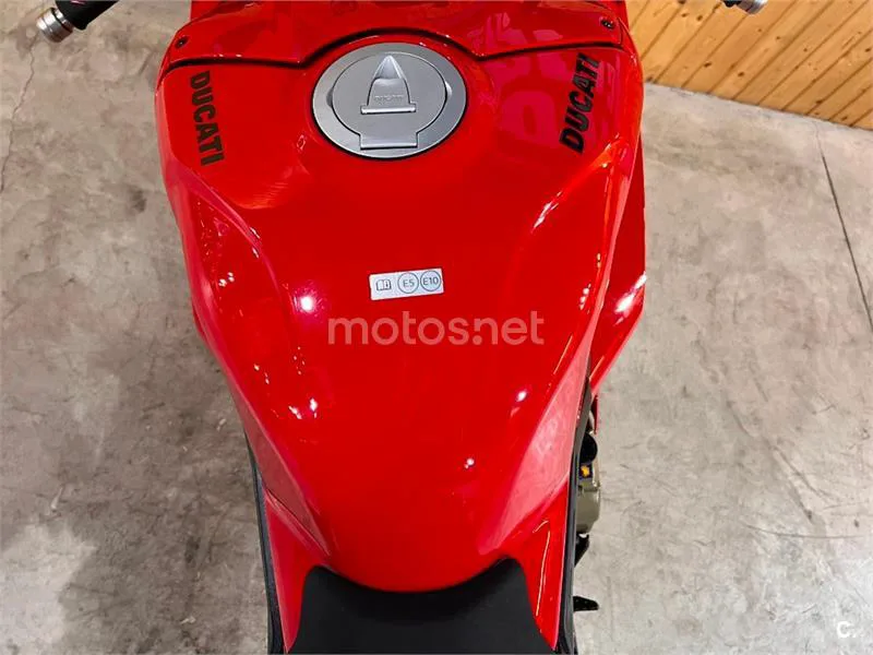 Ducati Panigale V4 - Vista 15