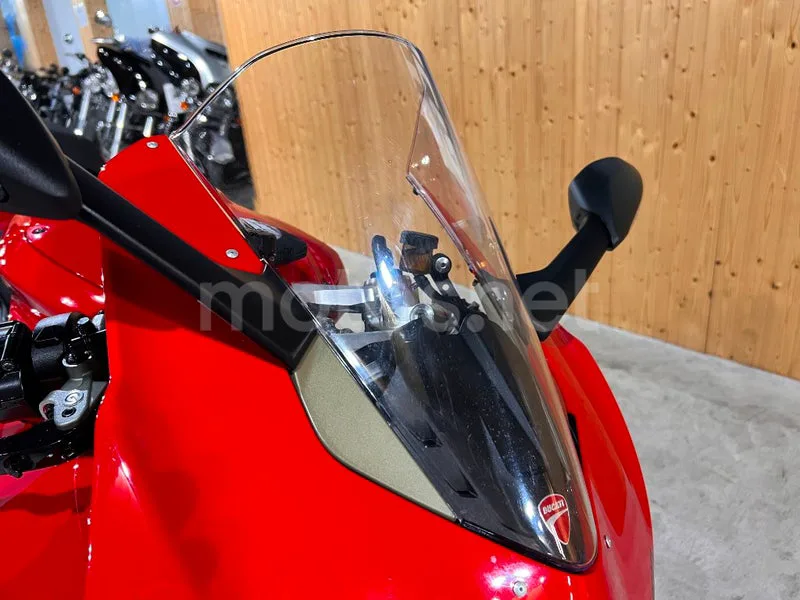 Ducati Panigale V4 - Vista 35