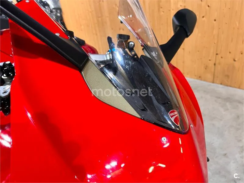 Ducati Panigale V4 - Vista 36