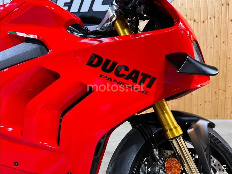 Ducati Panigale V4 - Vista 50