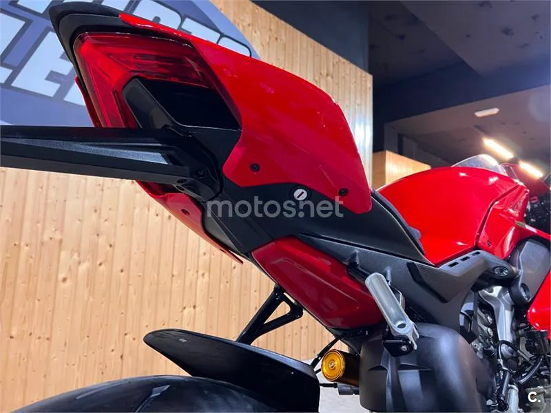 Ducati Panigale V4 - Vista 69