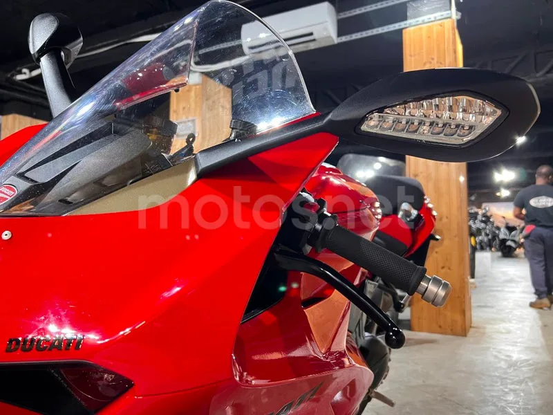 Ducati Panigale V4 - Vista 92
