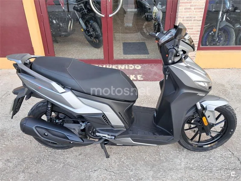 Kymco Agility S 125 – Vista 7