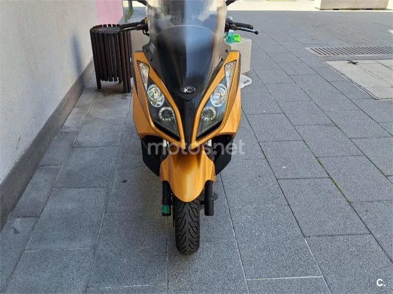 Kymco Super Dink 125 – Vista 12