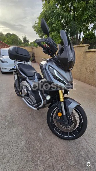 Honda X-ADV - Vista 8