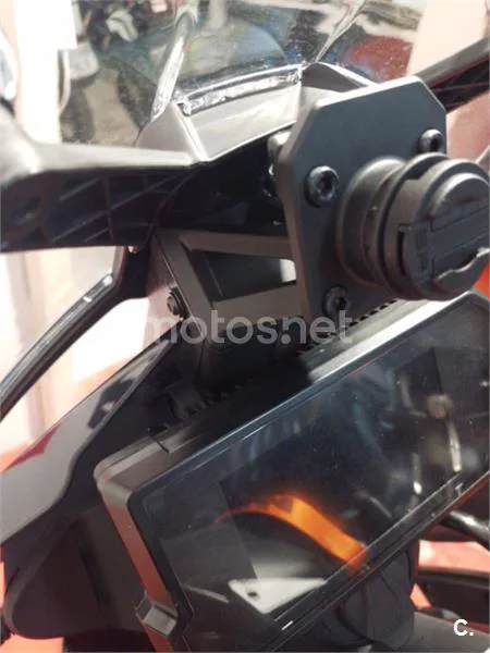 KTM 390 – Vista 8