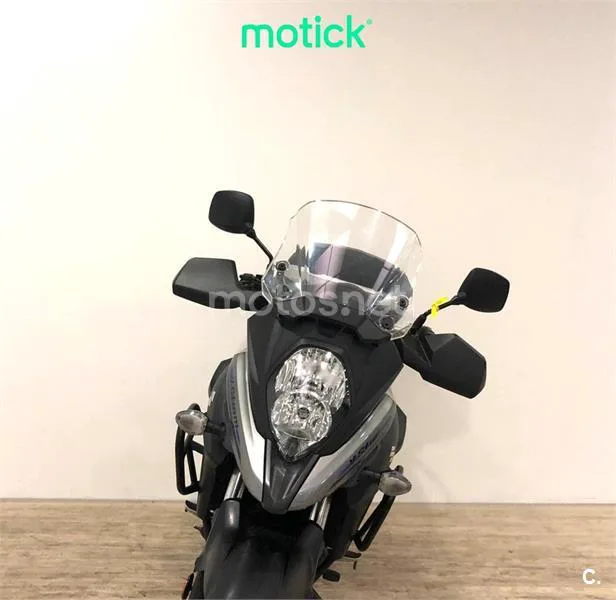 Suzuki V-Strom 650XT - Vista 9