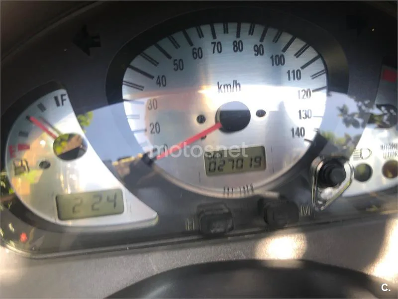 Suzuki Burgman 250 1900 € 1999 León - 2