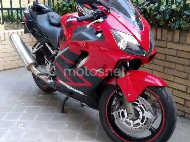 Honda CBR 600 F – Vista 7