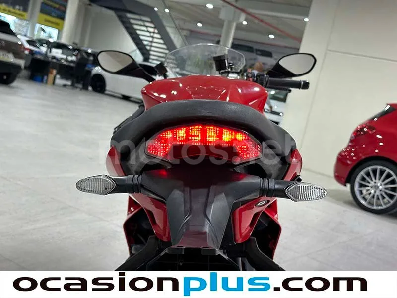 Ducati SuperSport - Vista 16
