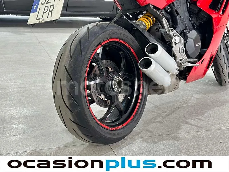 Ducati SuperSport - Vista 18