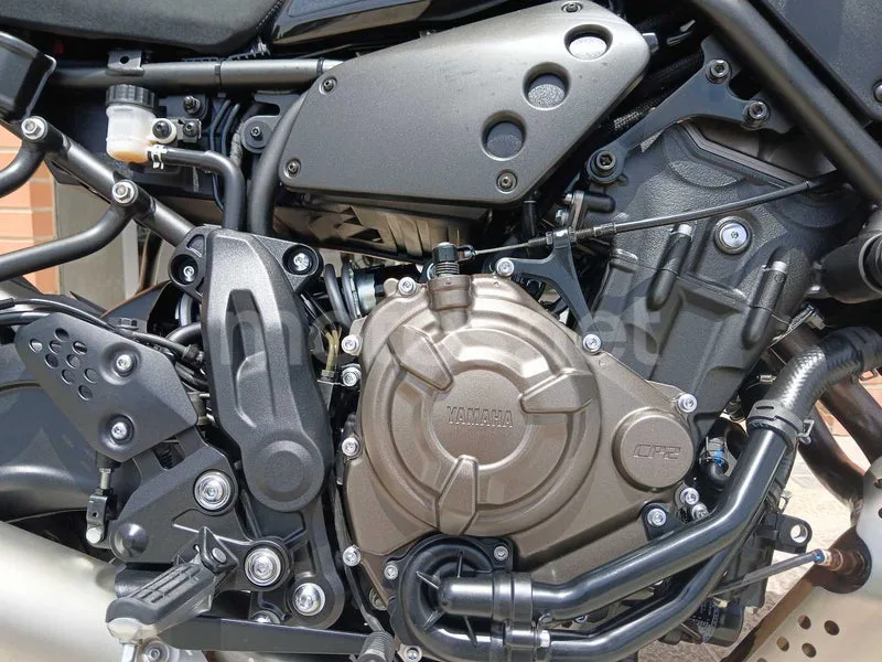 Yamaha XSR700 - Vista 7