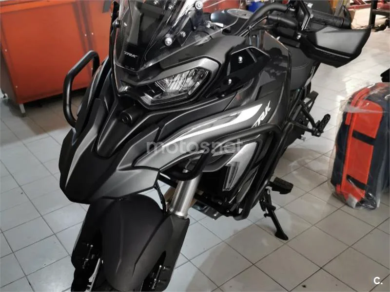 Benelli TRK 702 - Vista 5