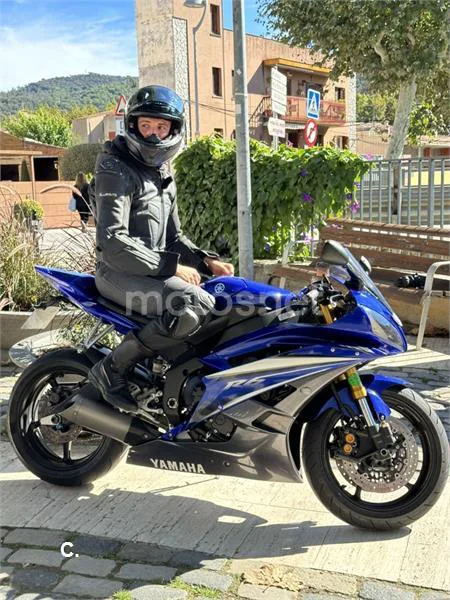 Yamaha R6 – Vista 6