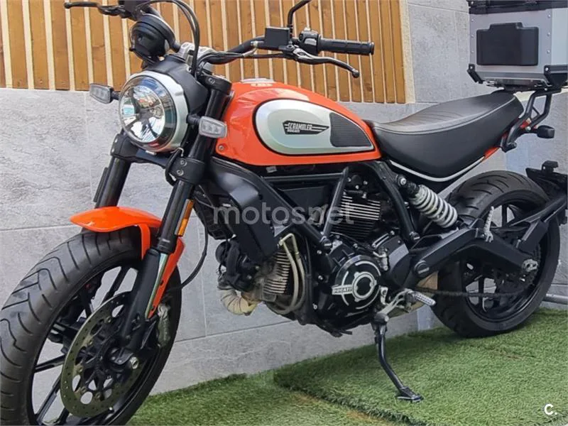 Ducati Scrambler - Vista 3