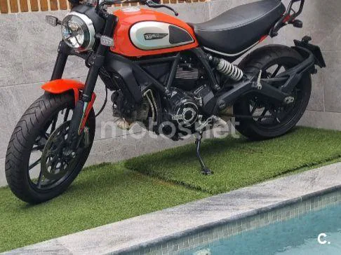 Ducati Scrambler - Vista 5