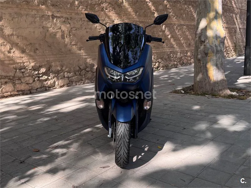 Yamaha NMAX – Vista 4
