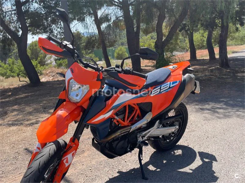 KTM 690 SMC R 8800 € 2023 Valencia - 1