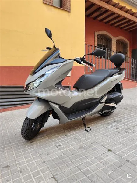 Honda PCX125 2700 € 2024 Barcelona - 1
