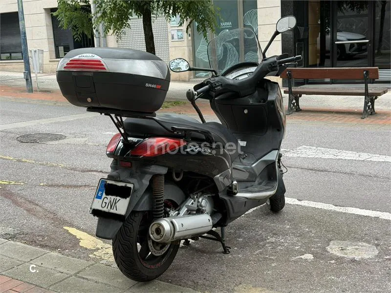 Yamaha XMAX 250 – Vista 3