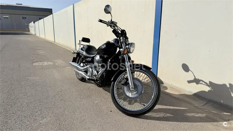 Honda Shadow Spirit 750 - Vista 3