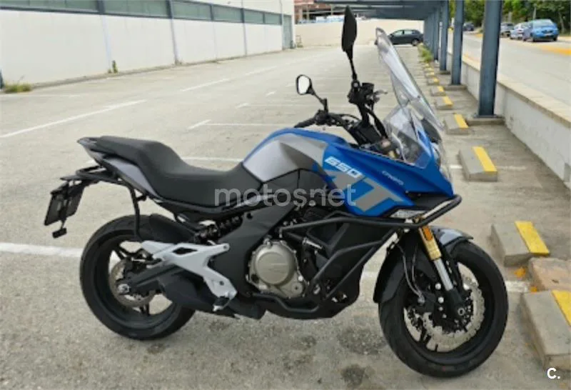 CFMOTO 650MT – Vista 3