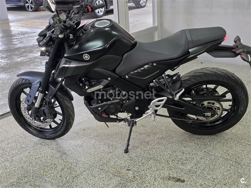 Yamaha MT-125 – Vista 4